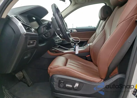 2021 BMW X7 xDrive40I z USA, uszkodzony, nr VIN 5UXCW2C03M9G47868